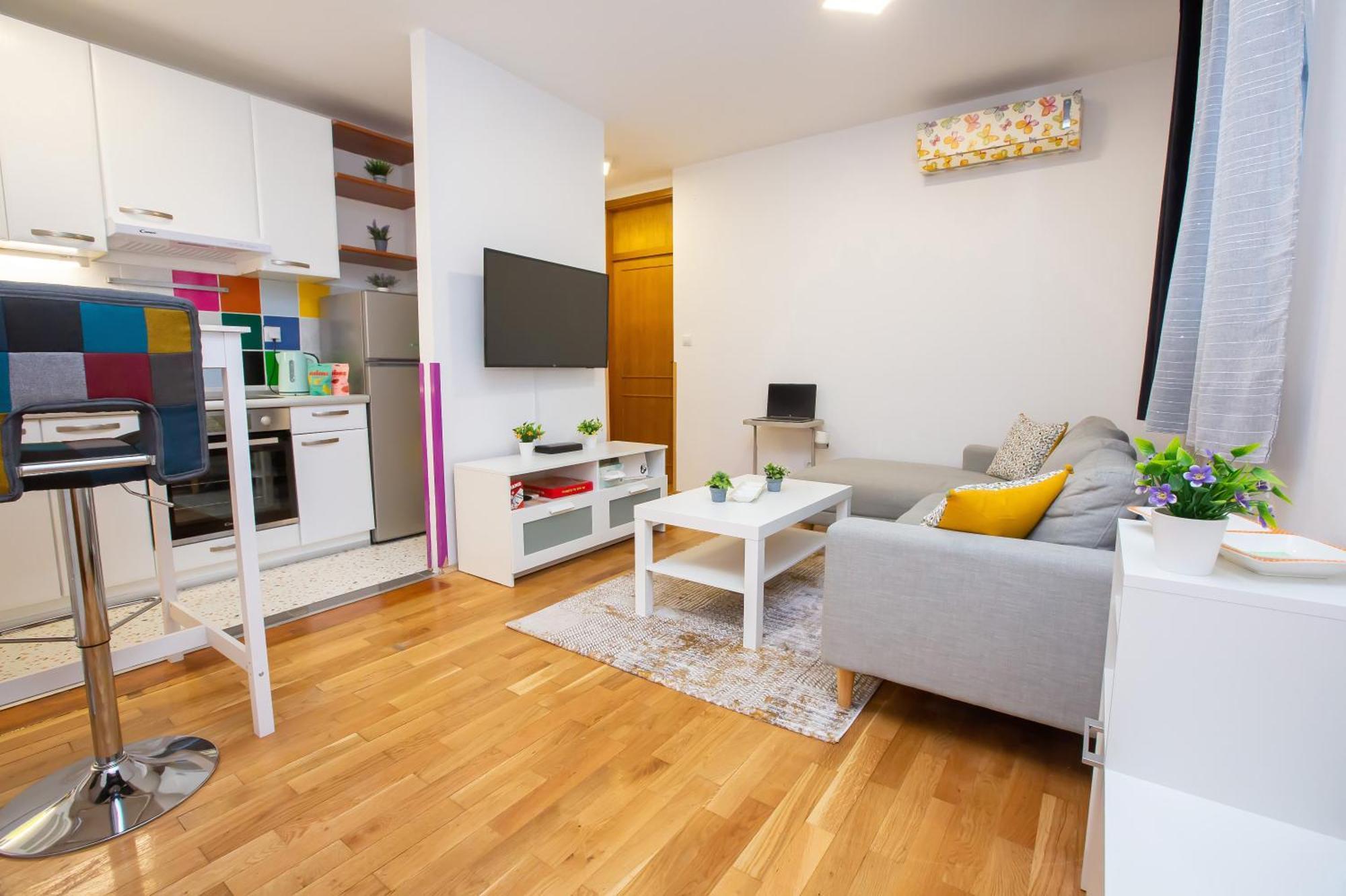 Kimi Apartment