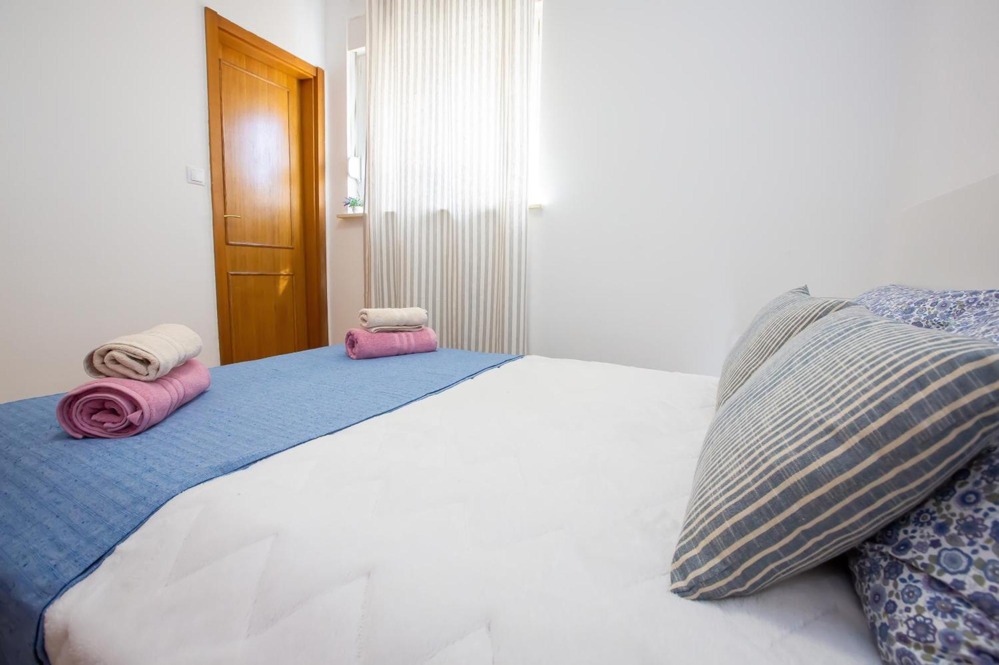 Kimi Apartment